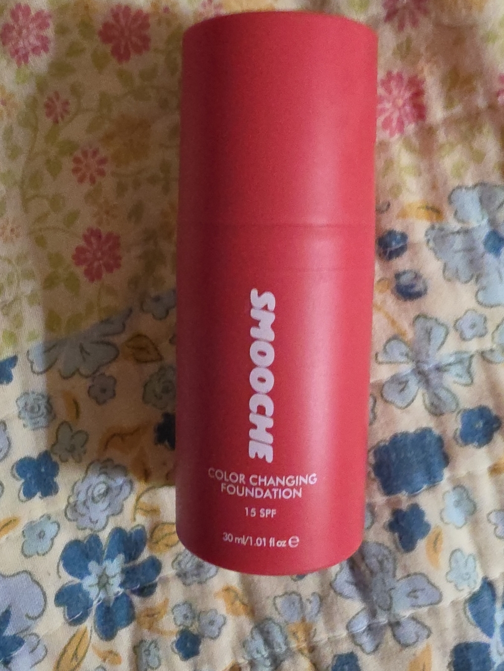 Pink Color-Changing Foundation — Lightweight Adaptive Coverage